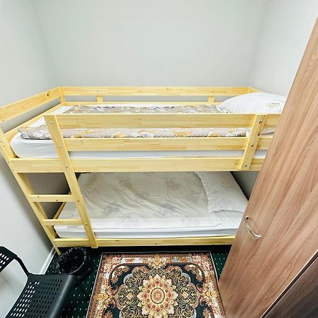 Center Capsule Hotel Almaty Exterior foto