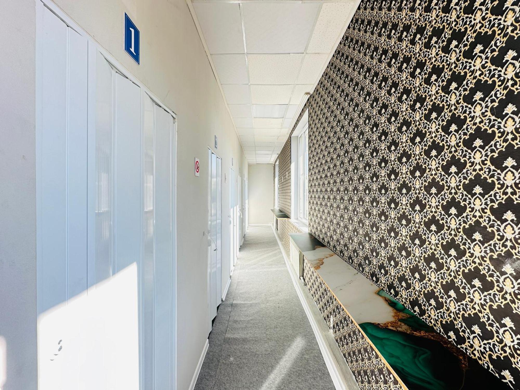 Center Capsule Hotel Almaty Exterior foto
